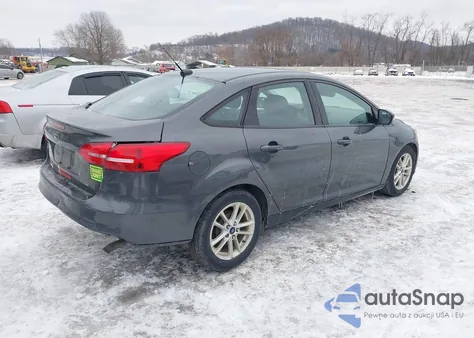 2017 Ford Focus Se z USA, uszkodzony, nr VIN 1FADP3F27HL229332